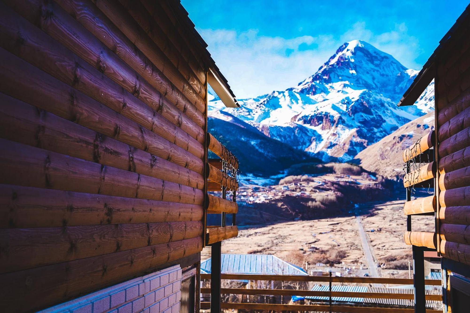 Restart Cottages In Kazbegi Kültér fotó